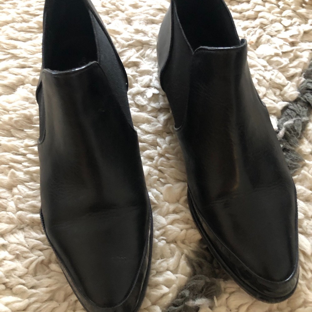 Pour La Victoire leather ankle boots